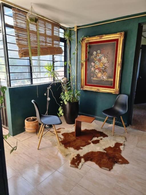 Stunning With Spacious Private Rooftop!
